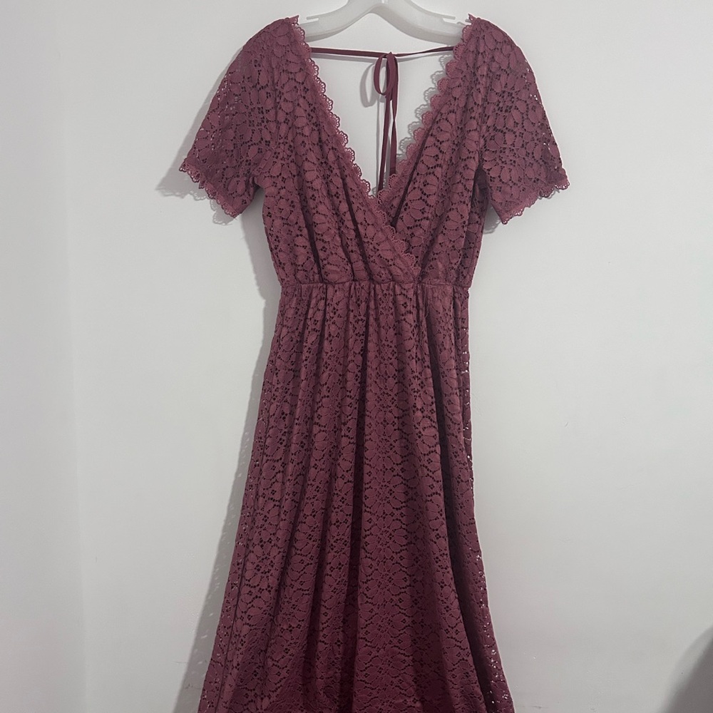 Baltic Born Lace Midi Dress in Dusty Rose